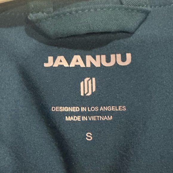Jaanuu Women’s Lightweight Scrub Jacket